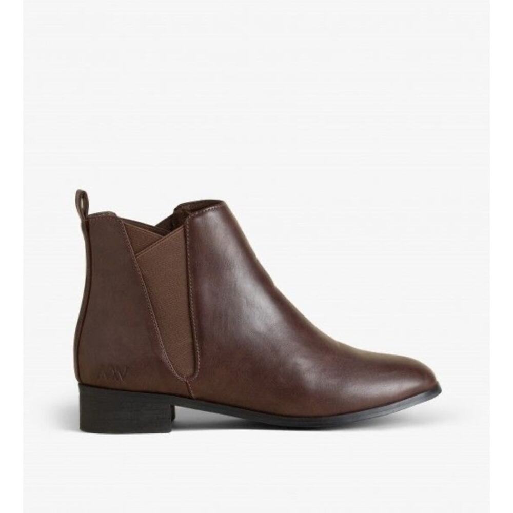 Matt & Nat Joliette Brown Vegan Faux Leather Chelsea Ankle Booties Size 39